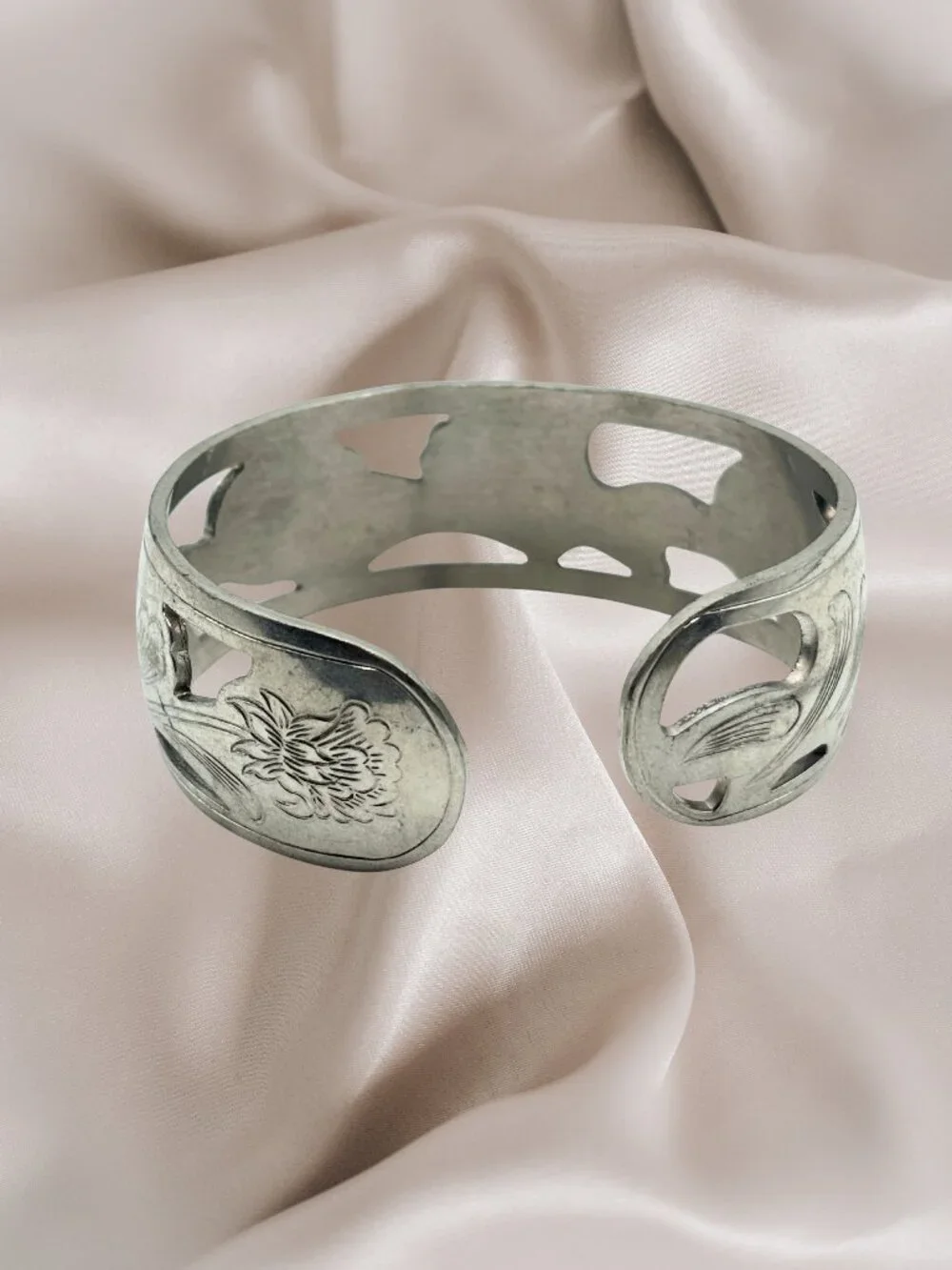 Vintage Kirk Stieff Pewter Floral Cuff Bracelet